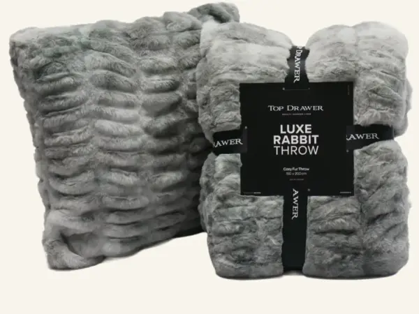 Throw Lux Rabbit